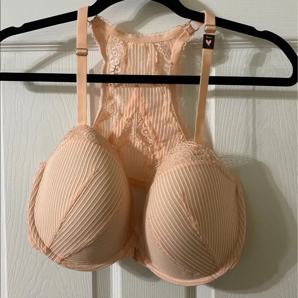 NWT Victoria’s Secret peachy tan demi lined racer back textured bra 36DDD
